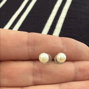 Elegant Pearl Stud Earrings